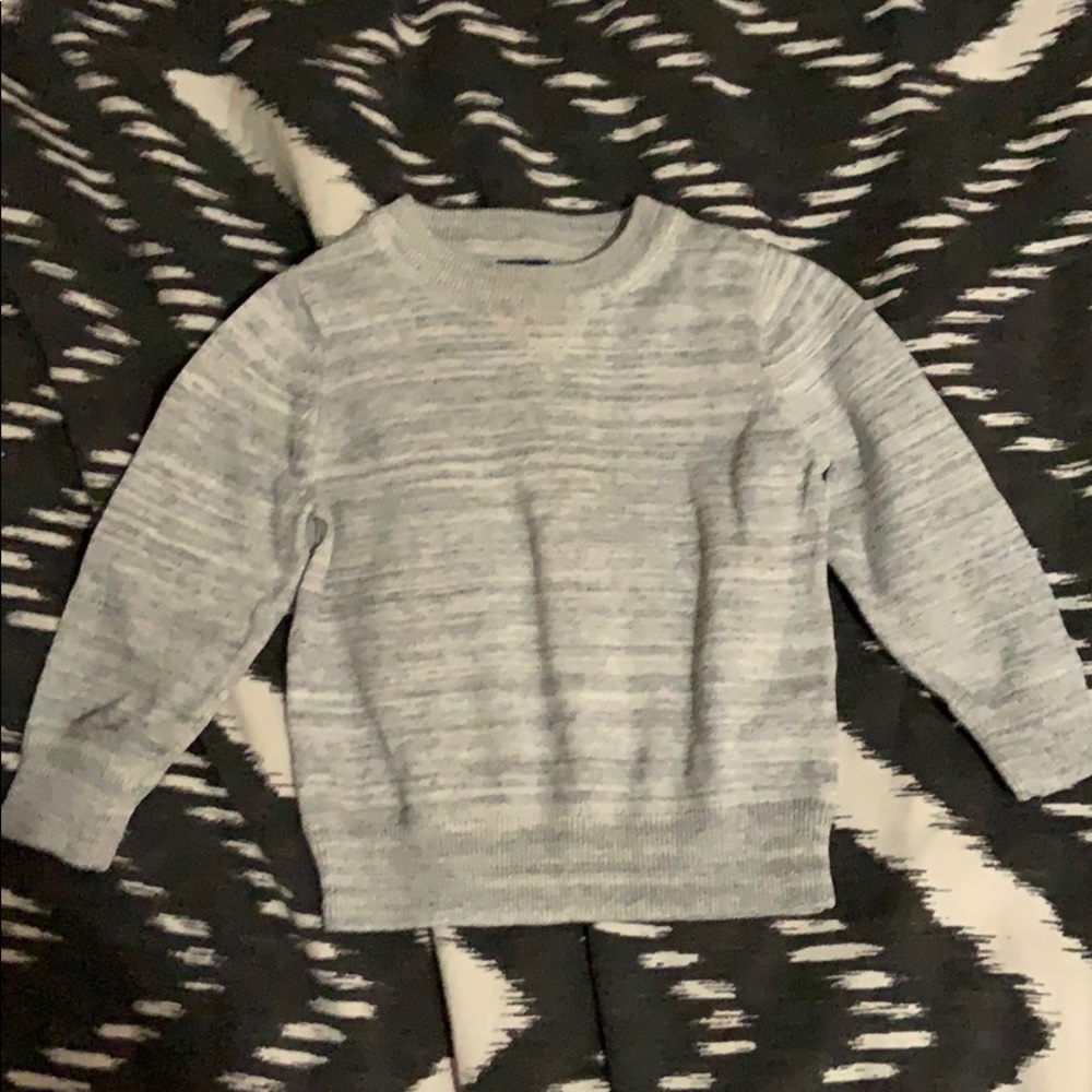 GAP 100% cotton sweater, size 12-18 months